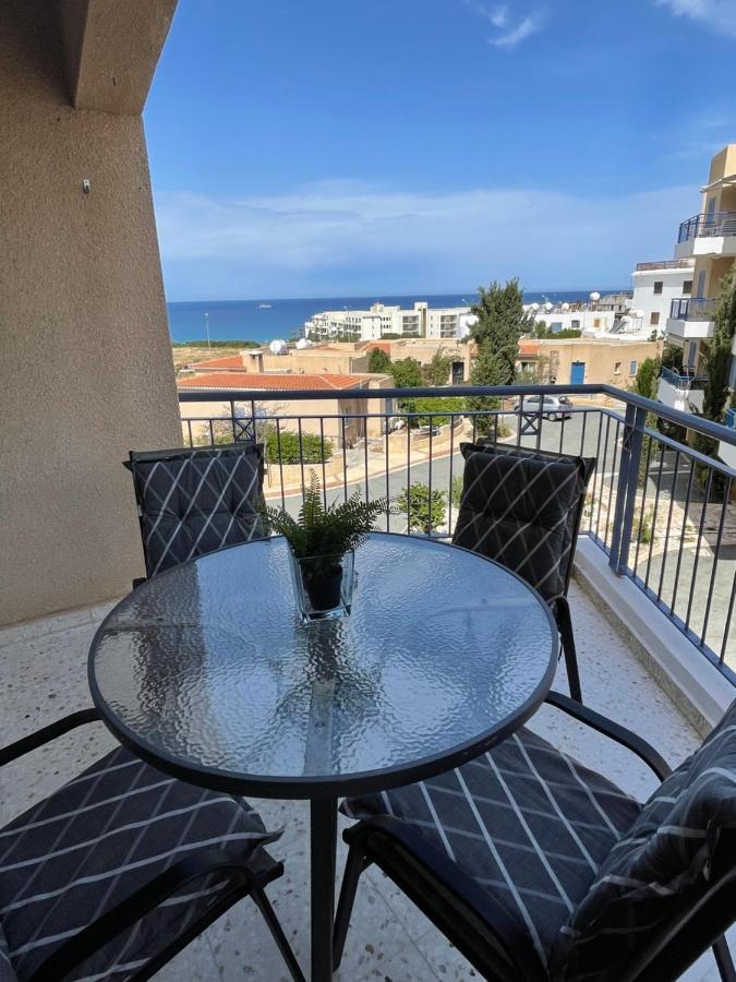 Direct Sea View & Quality Bed - Kings Palace 1 Bed Appartement *